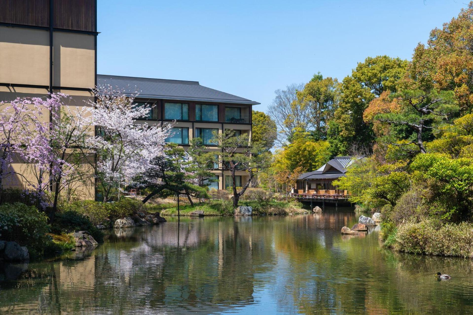 Four Seasons Hotel Kyoto — Photos 1